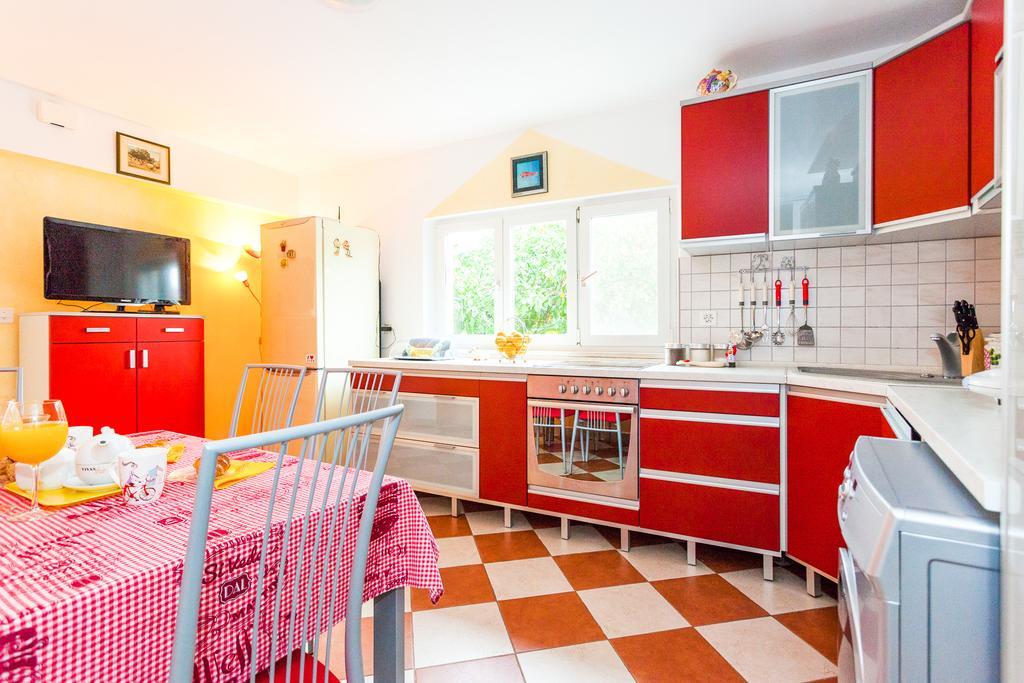 Holiday Home Villa Pindo Ston Eksteriør billede